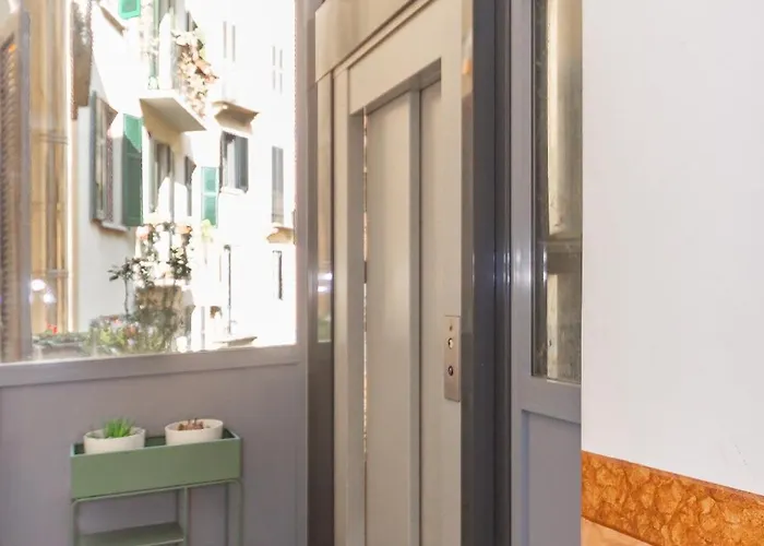 Apartment Youhosty - Arco Della Pace *