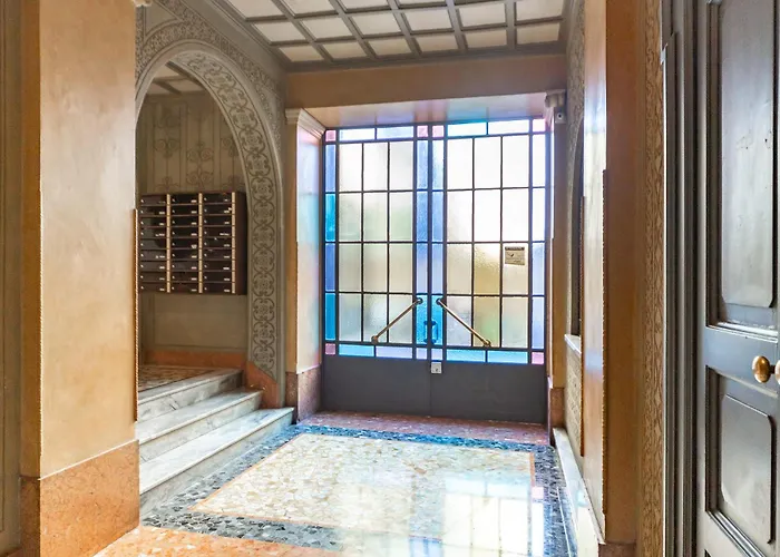 Youhosty - Arco Della Pace Apartment Milan