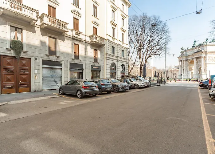 Youhosty - Arco Della Pace Apartament *